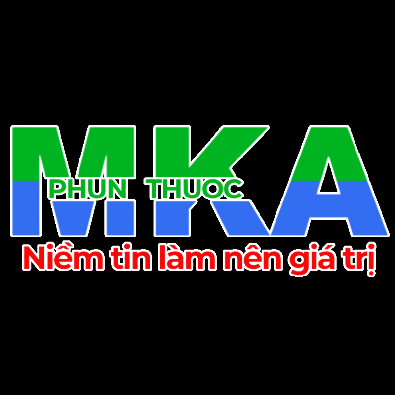 Bổ sung phân bón lá và vi lượng là phần quan trọng trong quy trình chăm sóc cây sầu riêng con.
